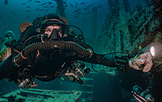 dive in tulamben, recreational dive, advanced diving, ssi